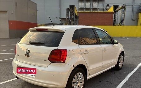 Volkswagen Polo VI (EU Market), 2011 год, 410 000 рублей, 5 фотография