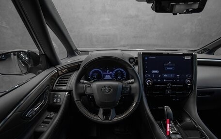 Toyota Alphard, 2026 год, 14 500 000 рублей, 9 фотография