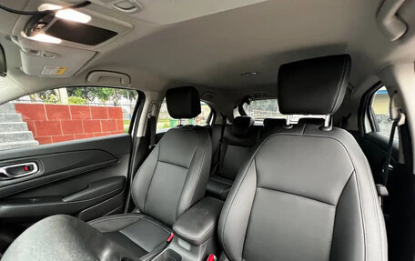 Honda Vezel, 2023 год, 1 850 000 рублей, 9 фотография