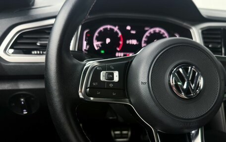 Volkswagen T-Roc I, 2020 год, 2 550 000 рублей, 15 фотография