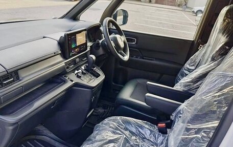 Honda Stepwgn, 2026 год, 2 500 000 рублей, 17 фотография