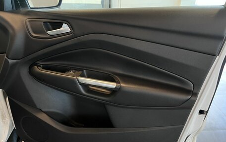 Ford Kuga III, 2018 год, 1 800 000 рублей, 26 фотография