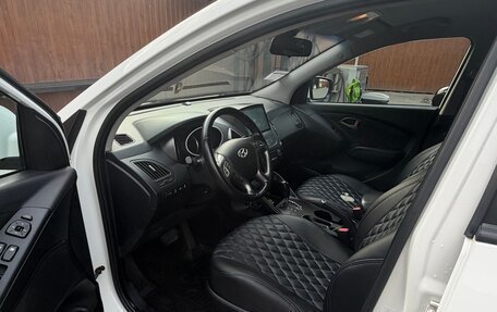 Hyundai ix35 I рестайлинг, 2013 год, 1 300 000 рублей, 7 фотография