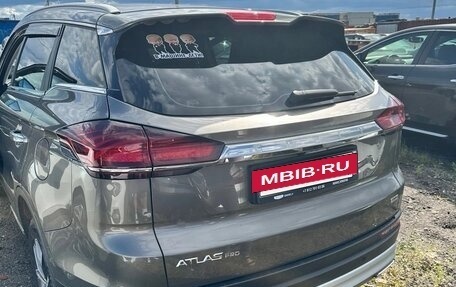 Geely Atlas, 2024 год, 2 500 000 рублей, 2 фотография