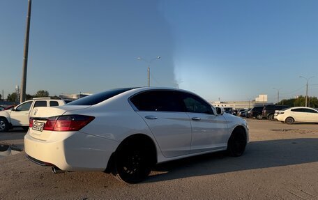 Honda Accord IX рестайлинг, 2013 год, 1 700 000 рублей, 4 фотография