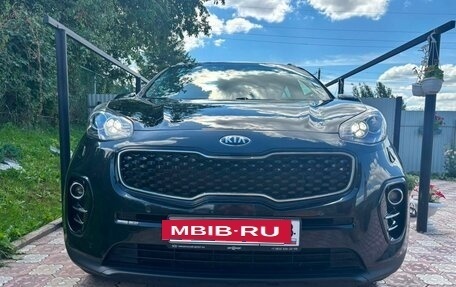 KIA Sportage IV рестайлинг, 2017 год, 2 220 000 рублей, 2 фотография