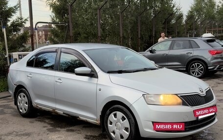Skoda Rapid I, 2014 год, 550 000 рублей, 3 фотография
