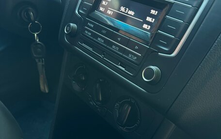 Volkswagen Polo VI (EU Market), 2018 год, 1 190 000 рублей, 26 фотография