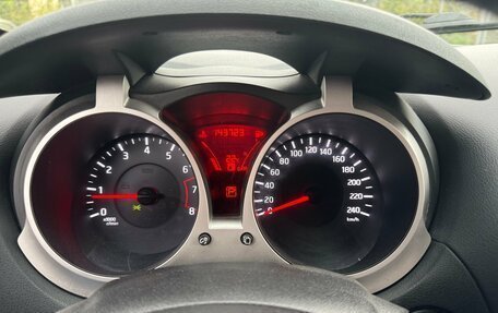 Nissan Juke II, 2012 год, 860 000 рублей, 13 фотография