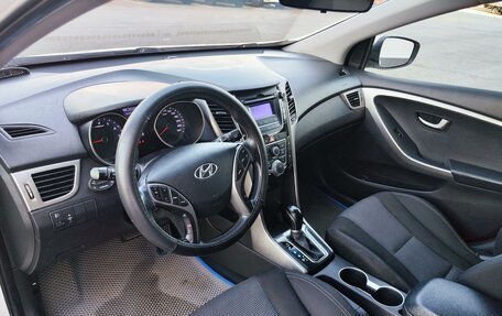 Hyundai i30 II рестайлинг, 2012 год, 899 000 рублей, 9 фотография