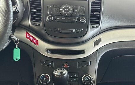 Chevrolet Orlando I, 2012 год, 820 000 рублей, 10 фотография