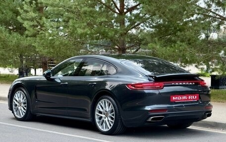 Porsche Panamera II рестайлинг, 2017 год, 5 250 000 рублей, 3 фотография