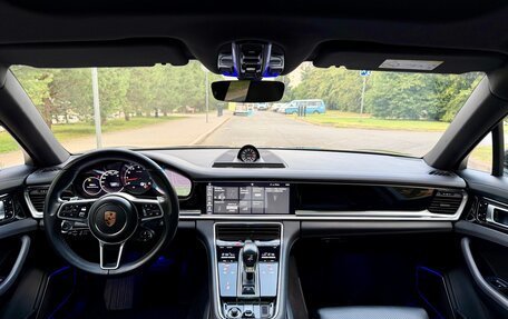 Porsche Panamera II рестайлинг, 2017 год, 5 250 000 рублей, 24 фотография