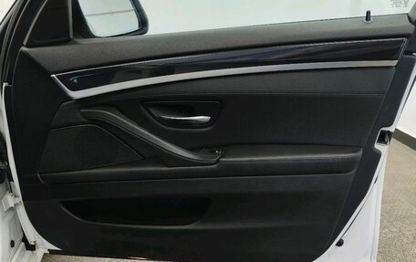 BMW 5 серия, 2013 год, 1 850 000 рублей, 21 фотография