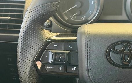 Toyota Land Cruiser Prado 150 рестайлинг 2, 2015 год, 4 150 000 рублей, 16 фотография