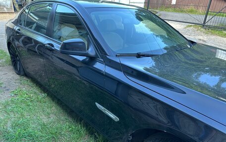 BMW 7 серия, 2011 год, 910 000 рублей, 1 фотография