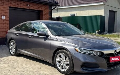 Honda Accord IX рестайлинг, 2020 год, 1 950 000 рублей, 1 фотография