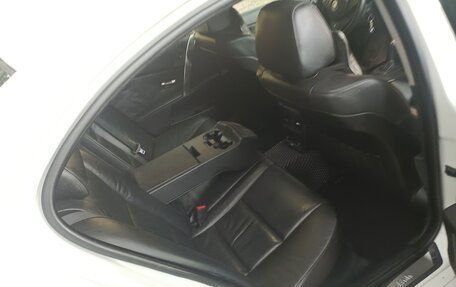 BMW 5 серия, 2003 год, 1 050 000 рублей, 10 фотография