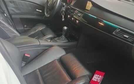 BMW 5 серия, 2003 год, 1 050 000 рублей, 12 фотография