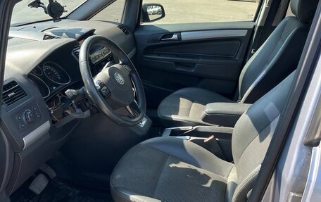 Opel Zafira B, 2008 год, 200 000 рублей, 11 фотография