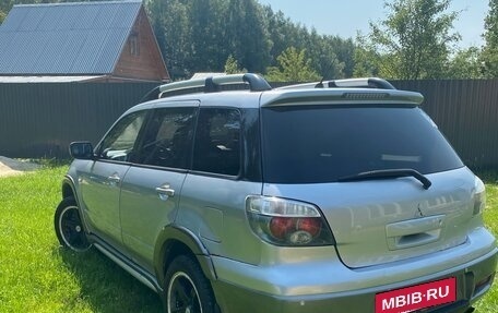 Mitsubishi Outlander III рестайлинг 3, 2005 год, 549 000 рублей, 6 фотография