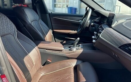 BMW 5 серия, 2019 год, 4 190 000 рублей, 28 фотография