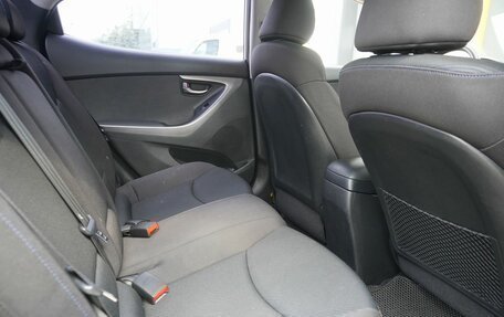 Hyundai Elantra IV, 2011 год, 1 000 000 рублей, 10 фотография