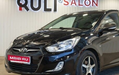 Hyundai Solaris II рестайлинг, 2011 год, 865 000 рублей, 6 фотография