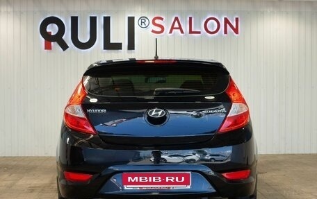 Hyundai Solaris II рестайлинг, 2011 год, 865 000 рублей, 9 фотография