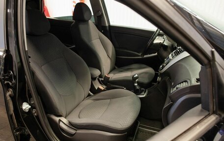Hyundai Solaris II рестайлинг, 2011 год, 865 000 рублей, 29 фотография