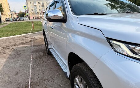 Mitsubishi Pajero Sport III рестайлинг, 2020 год, 4 110 000 рублей, 8 фотография