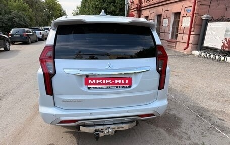 Mitsubishi Pajero Sport III рестайлинг, 2020 год, 4 110 000 рублей, 6 фотография