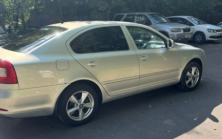 Skoda Octavia, 2011 год, 800 000 рублей, 5 фотография