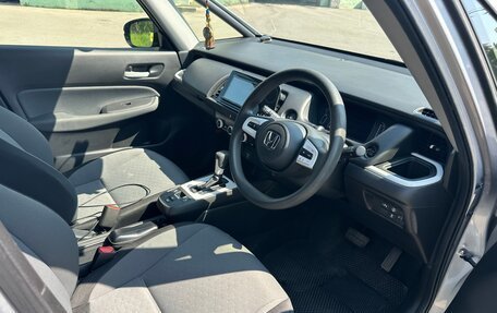 Honda Fit, 2021 год, 1 250 000 рублей, 3 фотография
