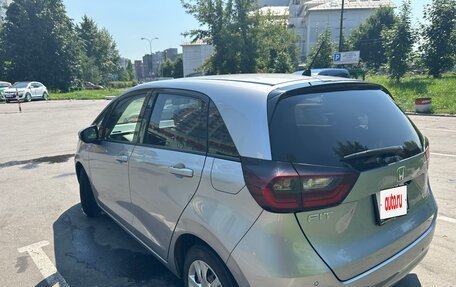 Honda Fit, 2021 год, 1 250 000 рублей, 7 фотография