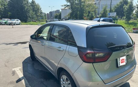 Honda Fit, 2021 год, 1 250 000 рублей, 12 фотография