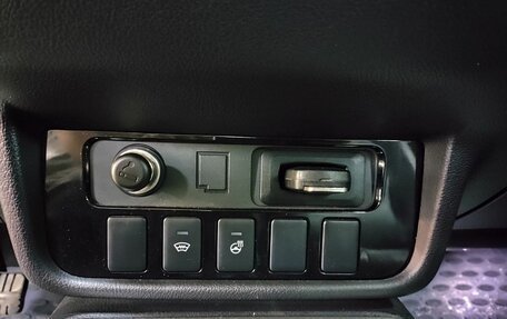 Mitsubishi Outlander III рестайлинг 3, 2017 год, 2 100 000 рублей, 20 фотография