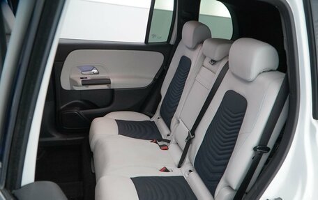 Mercedes-Benz GLB, 2021 год, 3 149 077 рублей, 10 фотография
