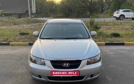 Hyundai Sonata VI, 2007 год, 550 000 рублей, 2 фотография