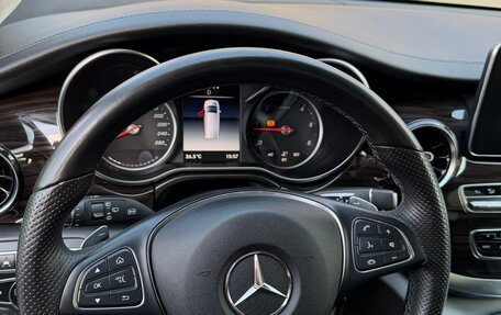 Mercedes-Benz V-Класс, 2019 год, 5 200 000 рублей, 8 фотография
