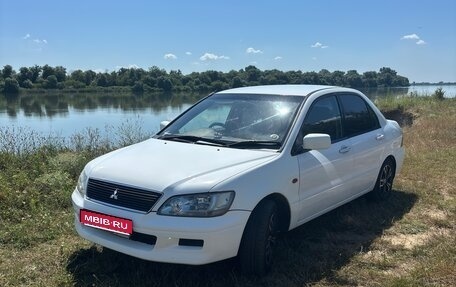 Mitsubishi Lancer IX, 2000 год, 300 000 рублей, 1 фотография