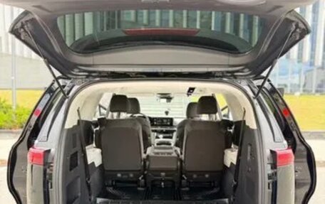 KIA Carnival, 2021 год, 3 550 000 рублей, 6 фотография