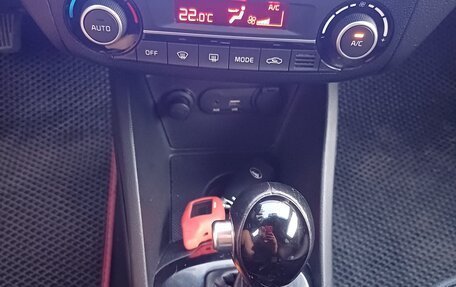 KIA Rio III рестайлинг, 2015 год, 980 000 рублей, 6 фотография