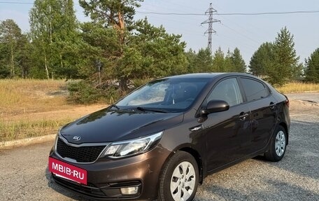 KIA Rio III рестайлинг, 2016 год, 750 000 рублей, 2 фотография