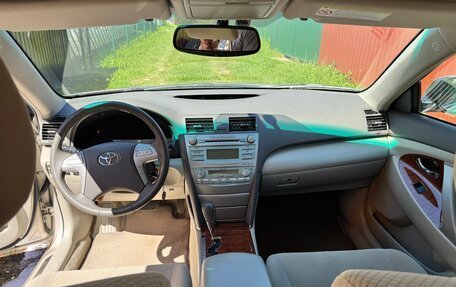 Toyota Camry, 2008 год, 2 200 000 рублей, 8 фотография