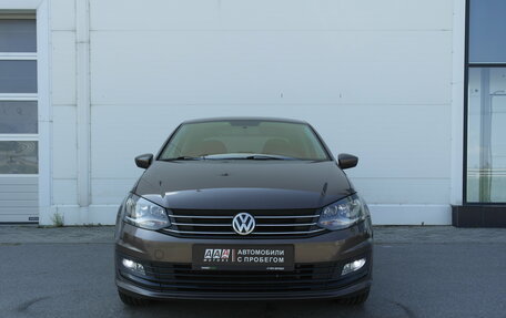Volkswagen Polo VI (EU Market), 2016 год, 940 000 рублей, 2 фотография