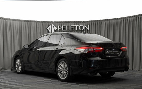 Toyota Camry, 2021 год, 2 850 000 рублей, 4 фотография