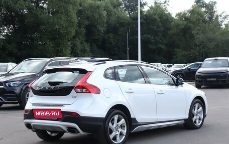 Volvo V40 II рестайлинг, 2014 год, 1 100 000 рублей, 5 фотография
