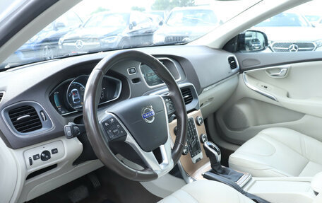 Volvo V40 II рестайлинг, 2014 год, 1 100 000 рублей, 14 фотография
