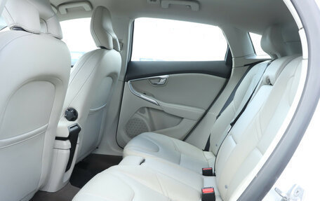 Volvo V40 II рестайлинг, 2014 год, 1 100 000 рублей, 11 фотография